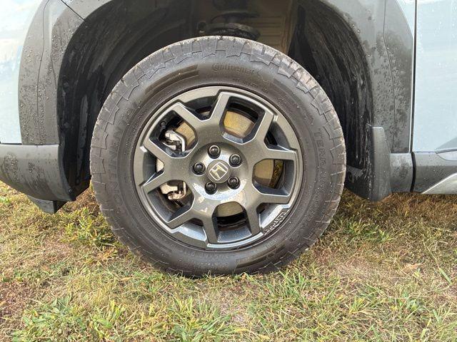 Photo of 2023 Sonic Gray Pearl Honda Pilot
