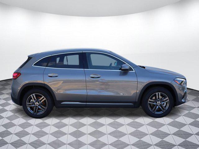 Photo of 2025 Mountain Grey Metallic Mercedes-Benz GLA 250