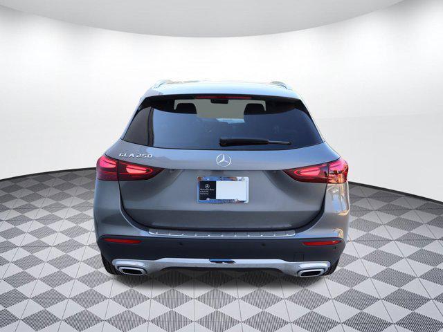 Photo of 2025 Mountain Grey Metallic Mercedes-Benz GLA 250
