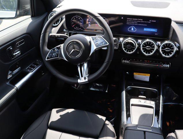 Photo of 2025 Mountain Grey Metallic Mercedes-Benz GLA 250