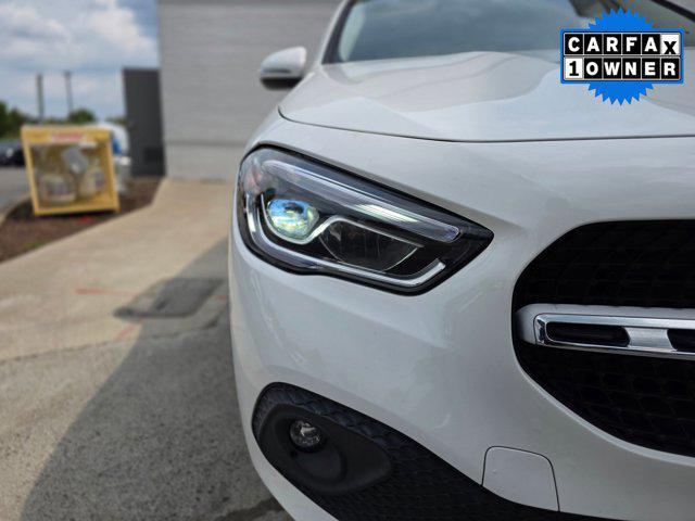 Photo of 2022 White Mercedes-Benz GLA 250