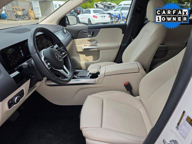 Photo of 2022 White Mercedes-Benz GLA 250