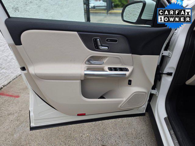 Photo of 2022 White Mercedes-Benz GLA 250