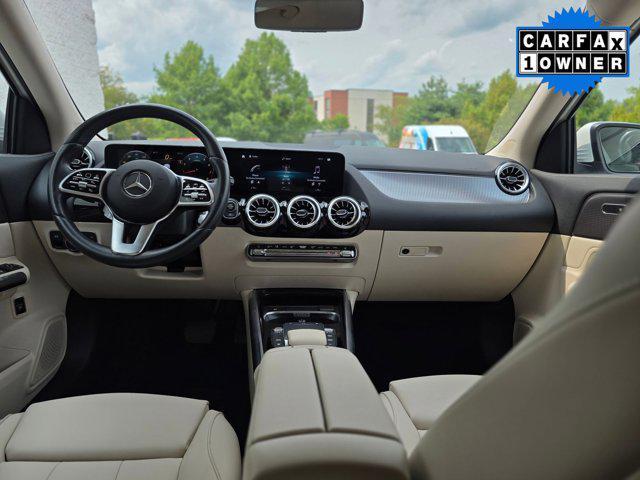 Photo of 2022 White Mercedes-Benz GLA 250