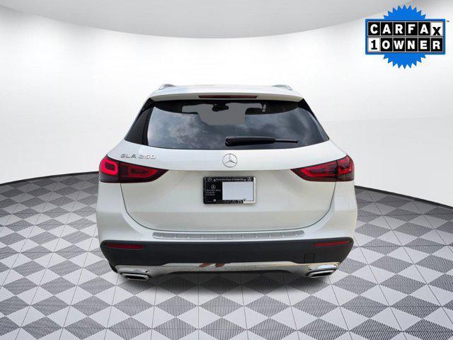 Photo of 2022 White Mercedes-Benz GLA 250