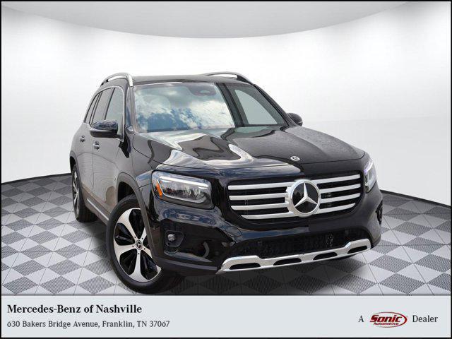 Photo of 2025 Night Black Mercedes-Benz GLB 250