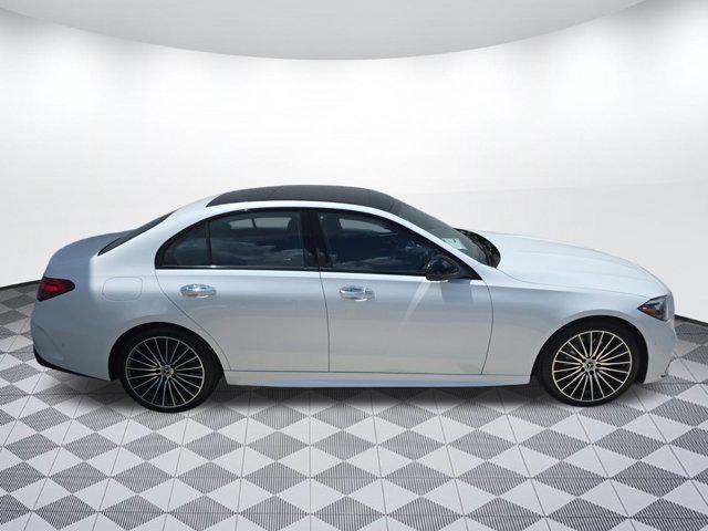 Photo of 2025 MANUFAKTUR Moonlight White Metallic Mercedes-Benz C-Class