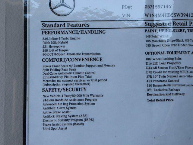 Photo of 2025 Polar White Mercedes-Benz GLB 250
