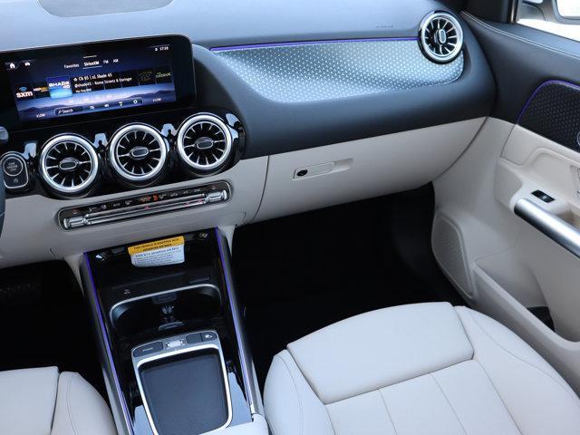Photo of 2025 Polar White Mercedes-Benz GLA 250