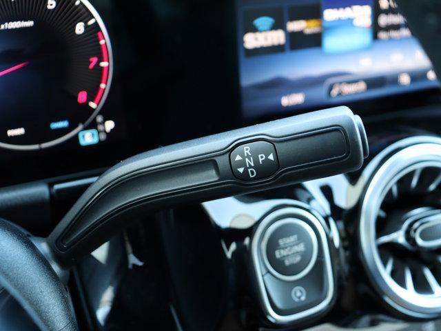 Photo of 2025 Polar White Mercedes-Benz GLA 250