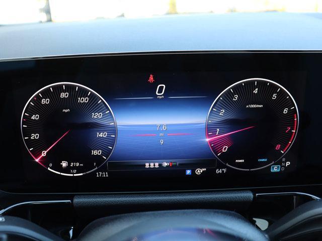 Photo of 2025 Polar White Mercedes-Benz GLA 250