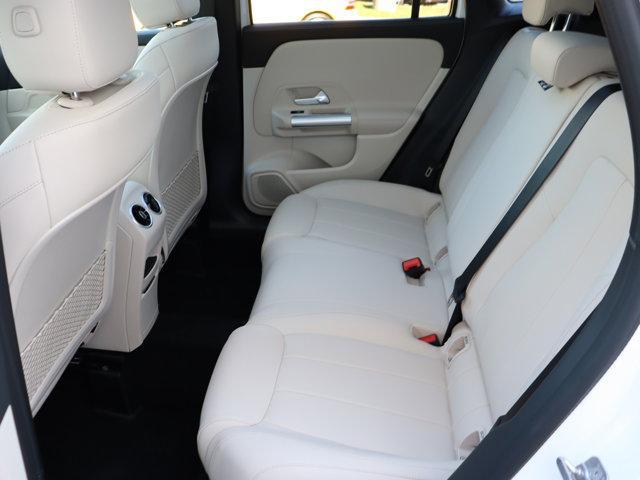 Photo of 2025 Polar White Mercedes-Benz GLA 250