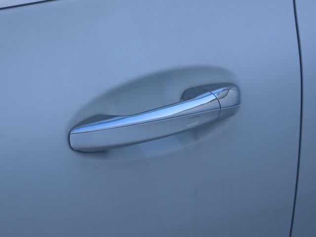 Photo of 2025 Polar White Mercedes-Benz GLA 250