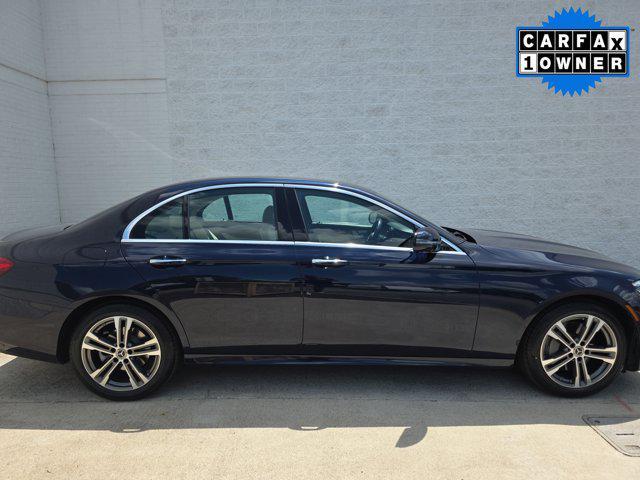 Photo of 2021 Lunar Blue Metallic Mercedes-Benz E-Class