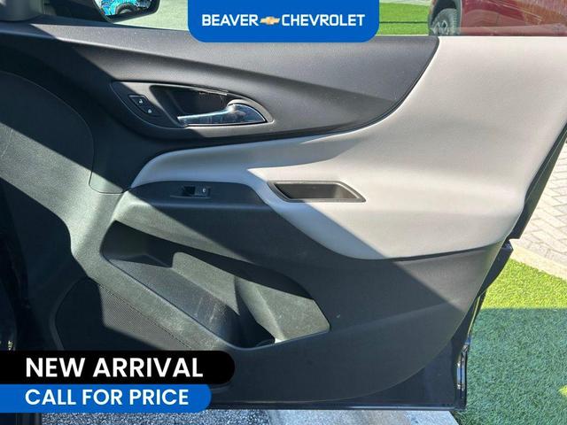 Photo of 2019 Storm Blue Metallic Chevrolet Equinox