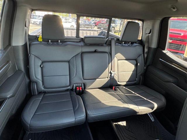 Photo of 2024 Black Chevrolet Silverado 1500