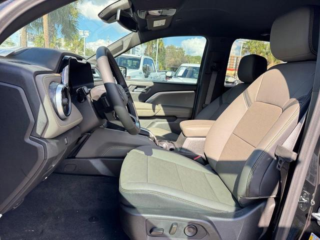 Photo of 2026 Black Chevrolet Colorado