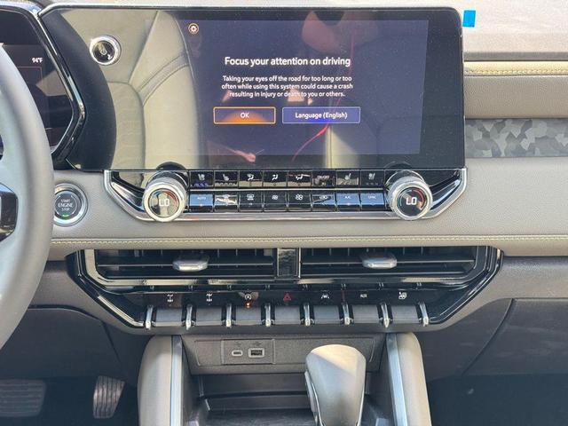 Photo of 2026 Black Chevrolet Colorado