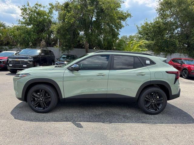 Photo of 2025 Cacti Green Chevrolet Trax