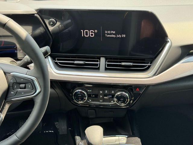 Photo of 2025 Cacti Green Chevrolet Trax