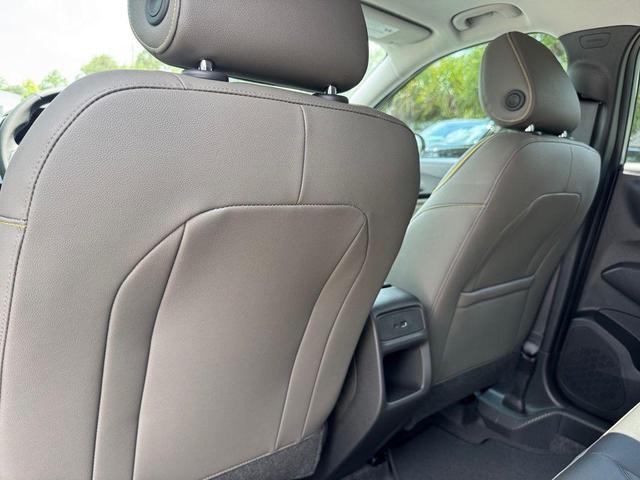 Photo of 2025 Cacti Green Chevrolet Trax