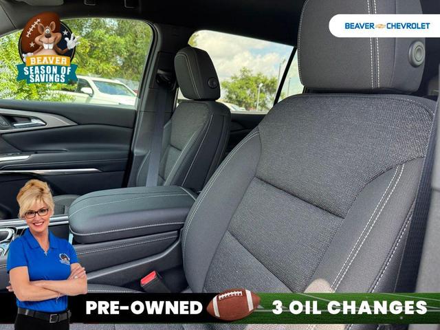 Photo of 2025 Sterling Gray Metallic Chevrolet Traverse