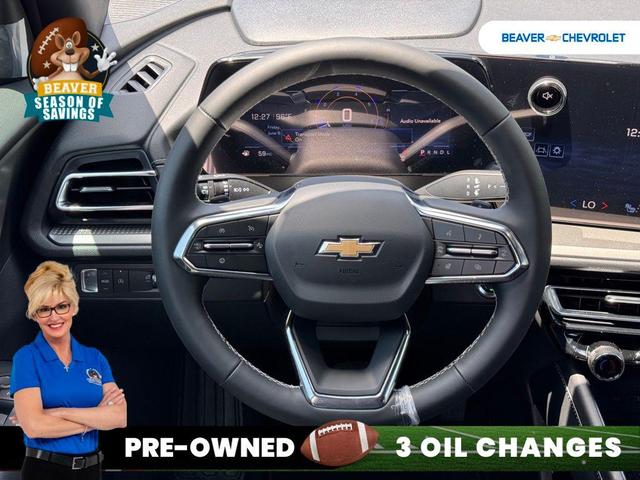 Photo of 2025 Sterling Gray Metallic Chevrolet Traverse
