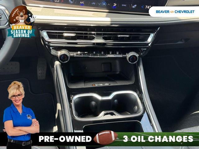 Photo of 2025 Sterling Gray Metallic Chevrolet Traverse