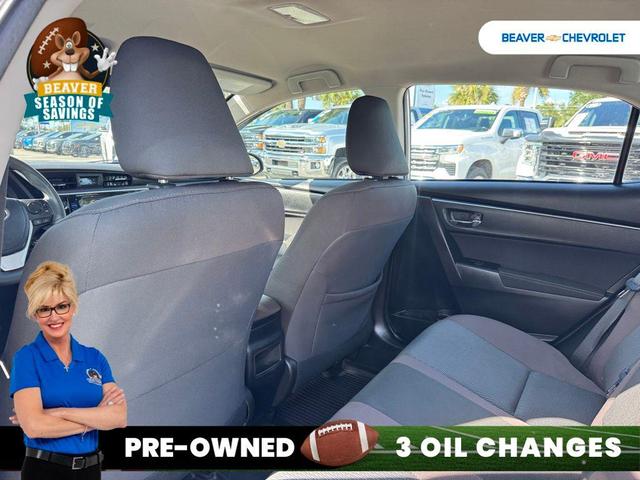 Photo of 2019 White Toyota Corolla
