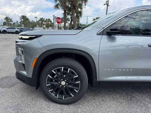 Photo of 2026 Sterling Chevrolet Traverse
