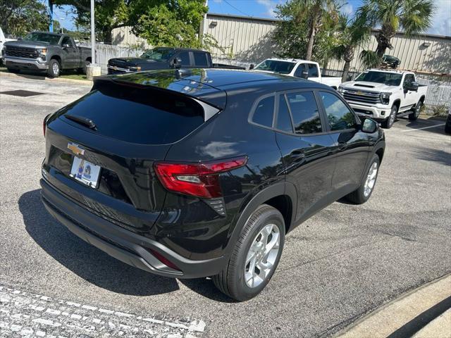 Photo of 2025 Mosaic Black Metallic Chevrolet Trax