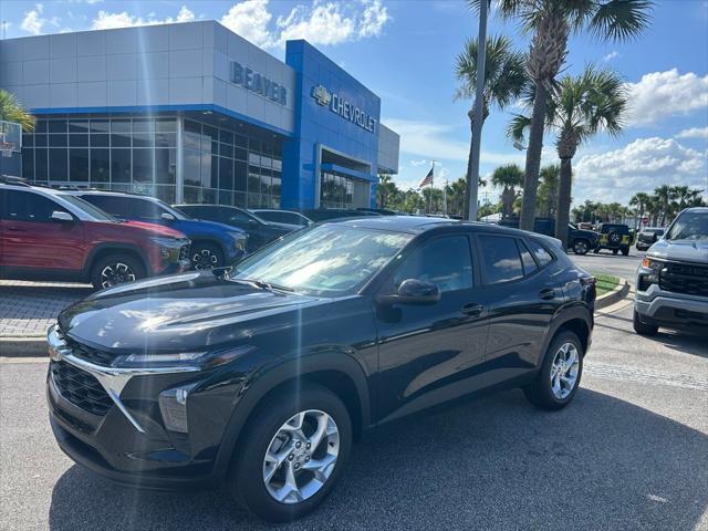 Photo of 2025 Mosaic Black Metallic Chevrolet Trax
