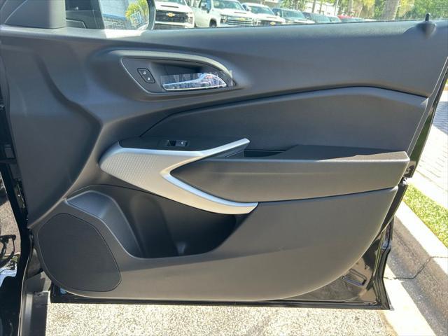 Photo of 2025 Mosaic Black Metallic Chevrolet Trax