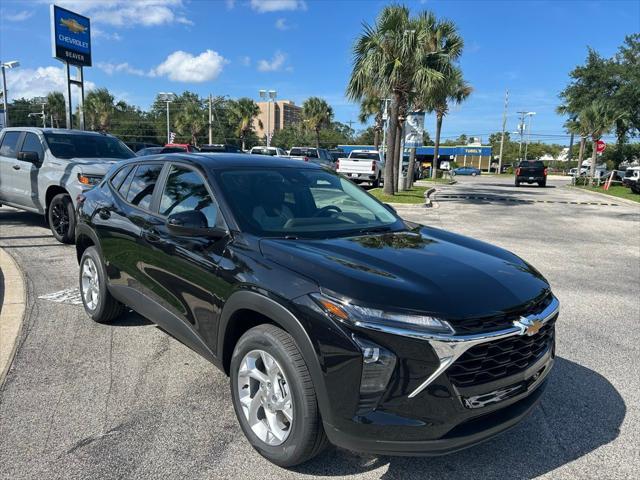 Photo of 2025 Mosaic Black Metallic Chevrolet Trax
