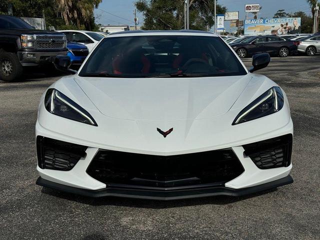 Photo of 2025 Arctic White Chevrolet Corvette