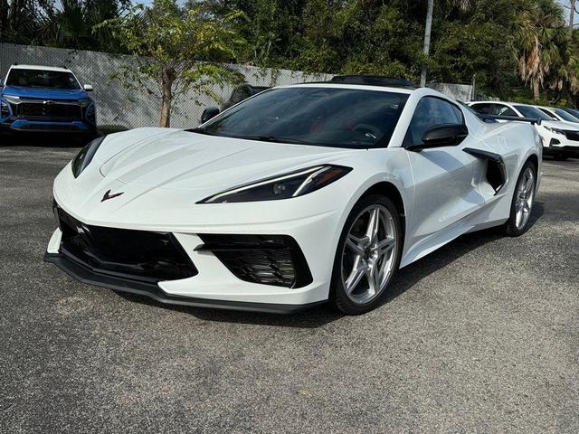 Photo of 2025 Arctic White Chevrolet Corvette