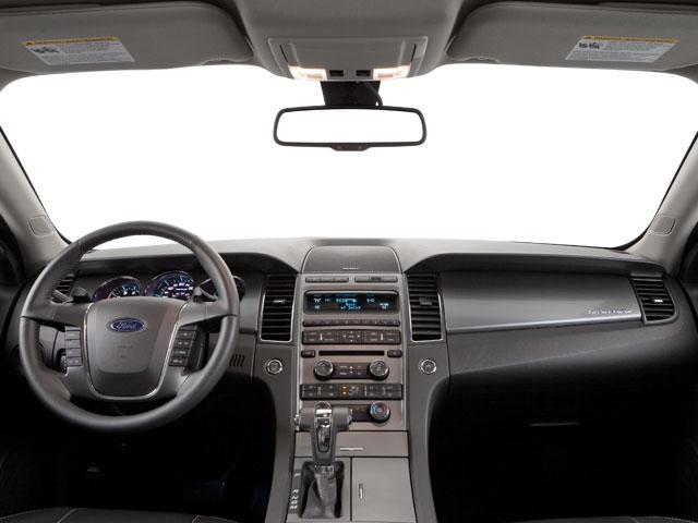 Photo of 2010 Silver Ford Taurus