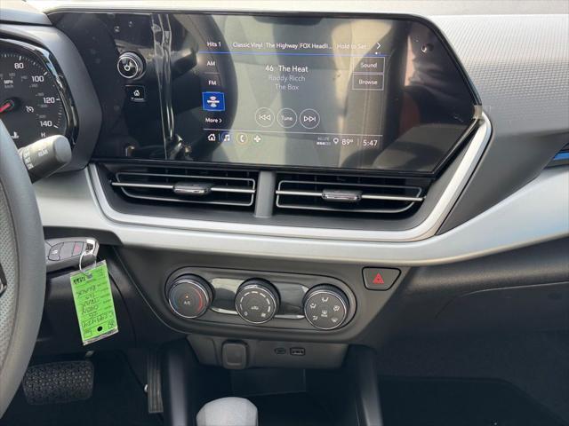 Photo of 2025 Mosaic Black Metallic Chevrolet Trax