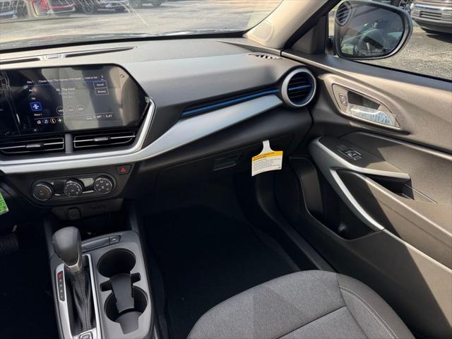 Photo of 2025 Mosaic Black Metallic Chevrolet Trax