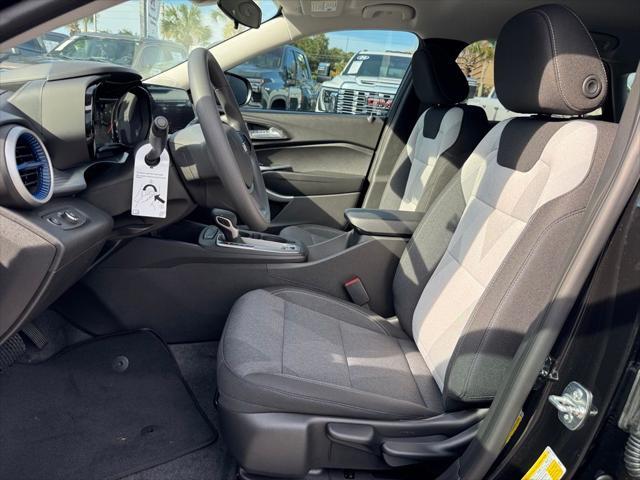 Photo of 2025 Mosaic Black Metallic Chevrolet Trax