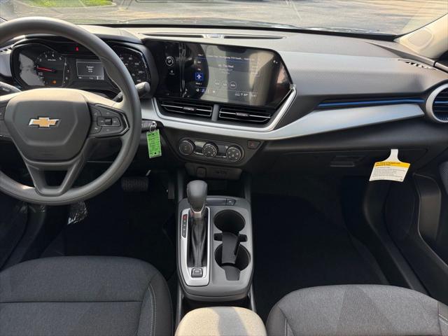 Photo of 2025 Mosaic Black Metallic Chevrolet Trax
