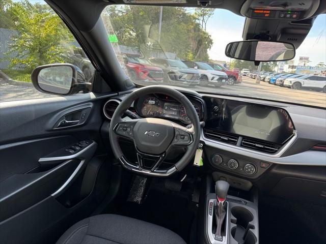 Photo of 2025 Mosaic Black Metallic Chevrolet Trax