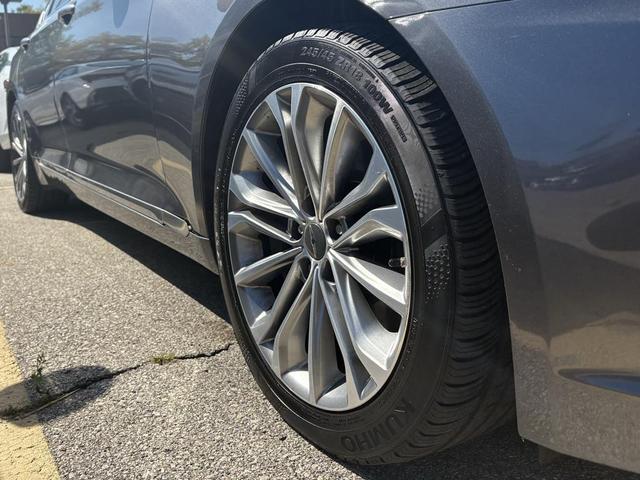 Photo of 2015 Empire State Gray Hyundai Genesis