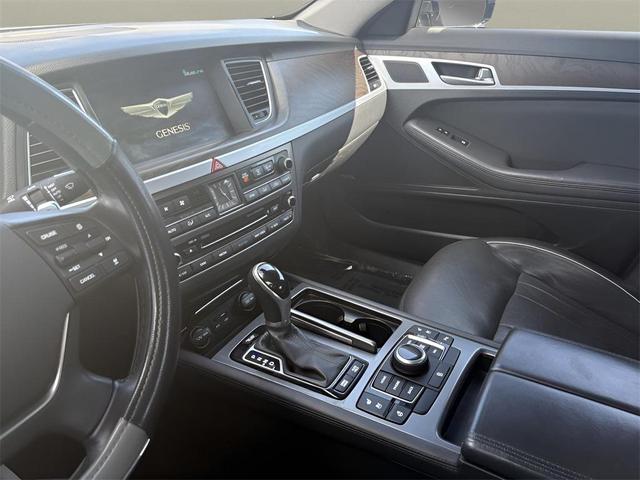 Photo of 2015 Empire State Gray Hyundai Genesis