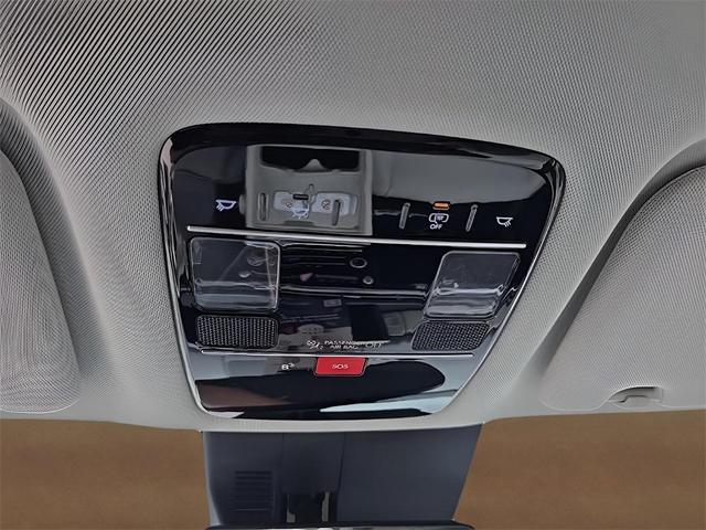 Photo of 2026 Shimmering Silver Hyundai SANTA FE
