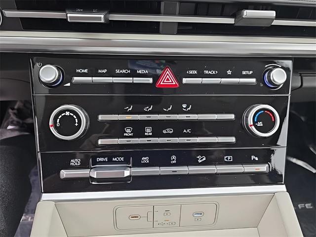 Photo of 2026 Shimmering Silver Hyundai SANTA FE