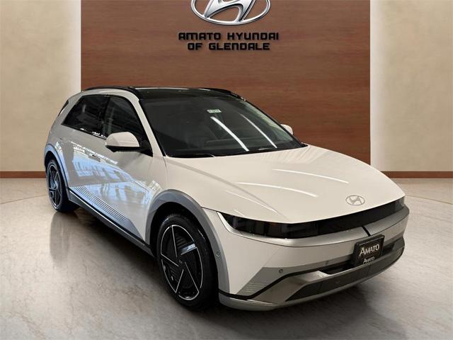 Photo of 2025 White Hyundai IONIQ 5