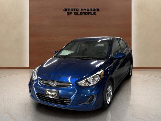 Photo of 2017 Pacific Blue Hyundai Accent