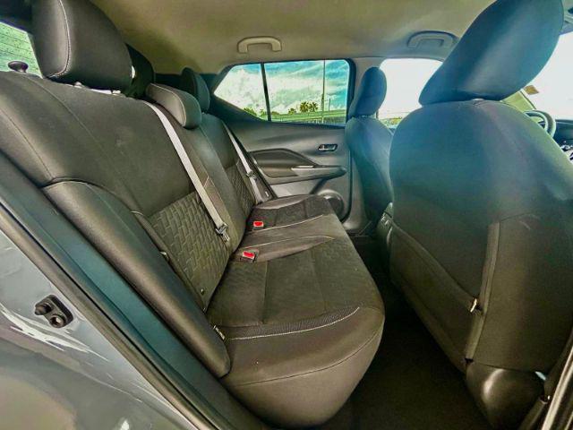 Photo of 2021 Boulder Gray Pearl Nissan Kicks