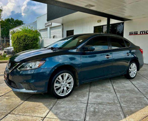 Photo of 2017 Graphite Blue Nissan Sentra